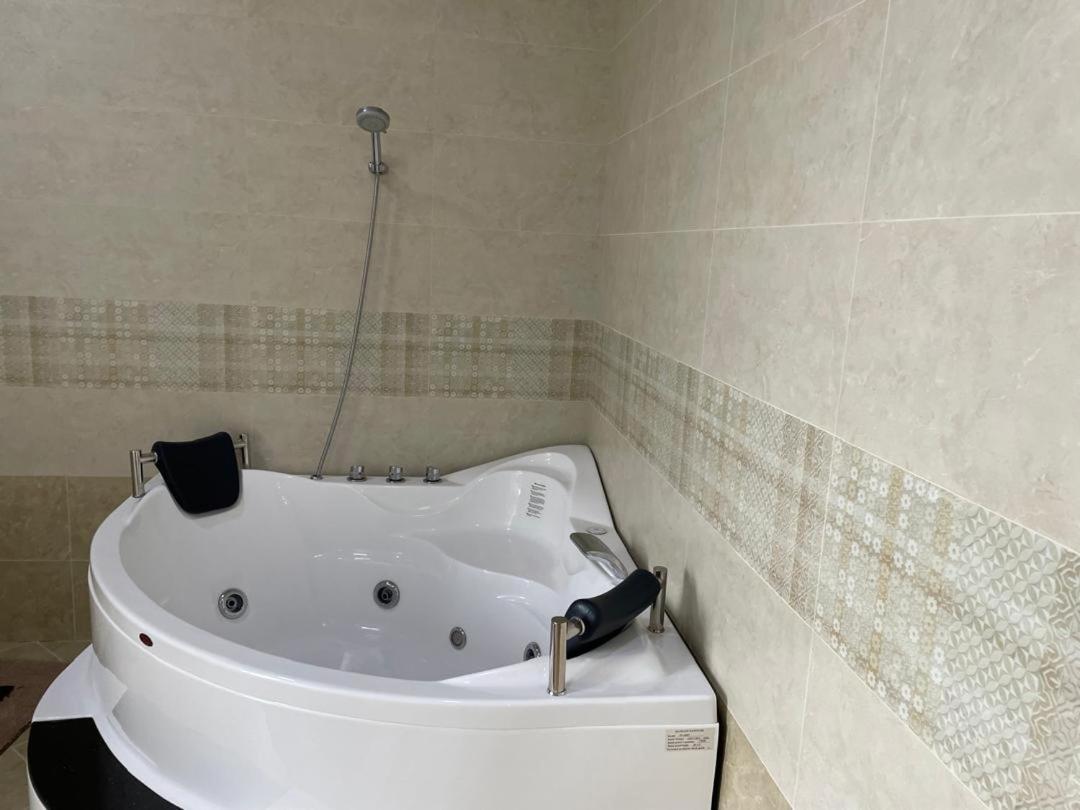 Sipehr Hotel Chkalovsk Bagian luar foto