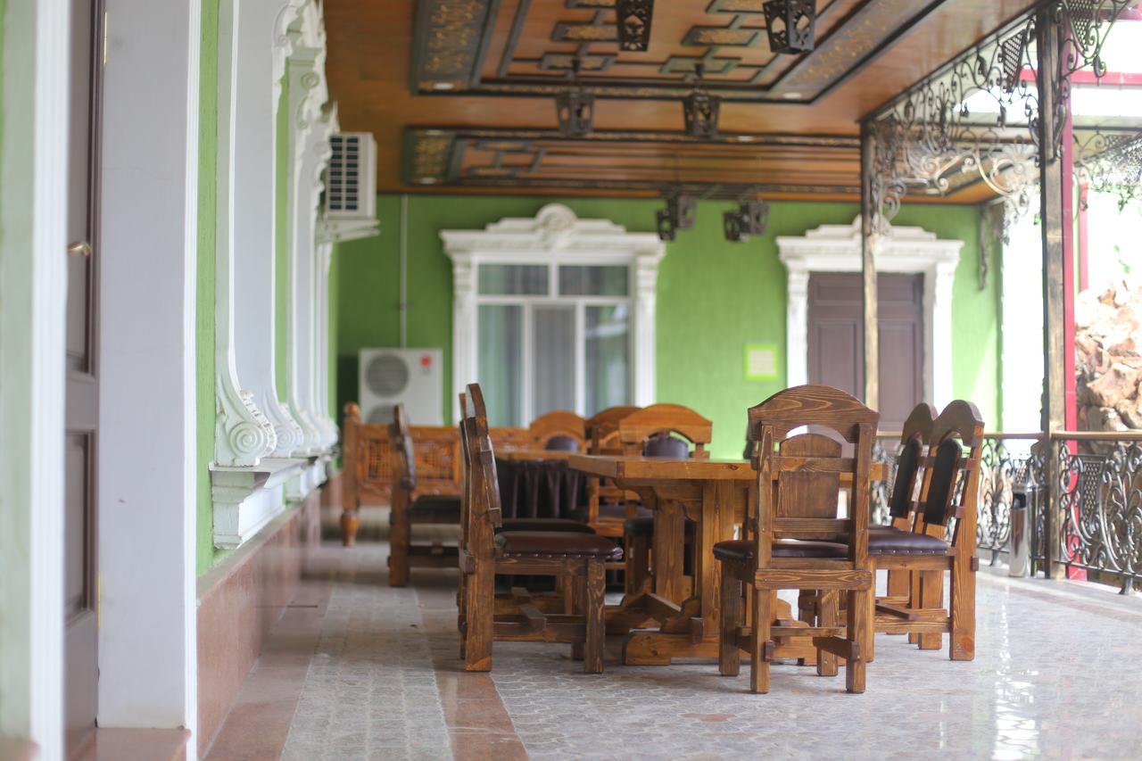 Sipehr Hotel Chkalovsk Bagian luar foto