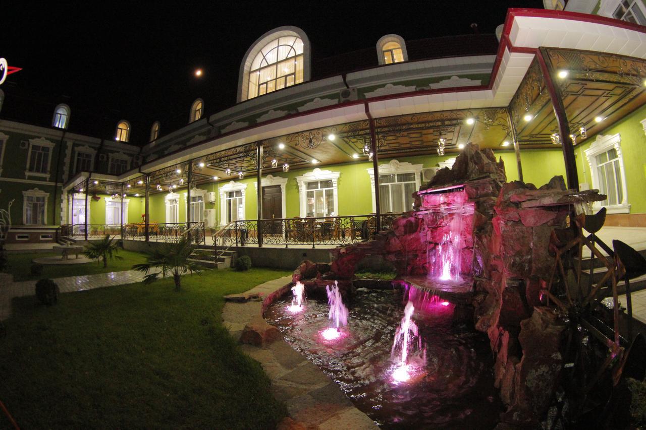 Sipehr Hotel Chkalovsk Bagian luar foto