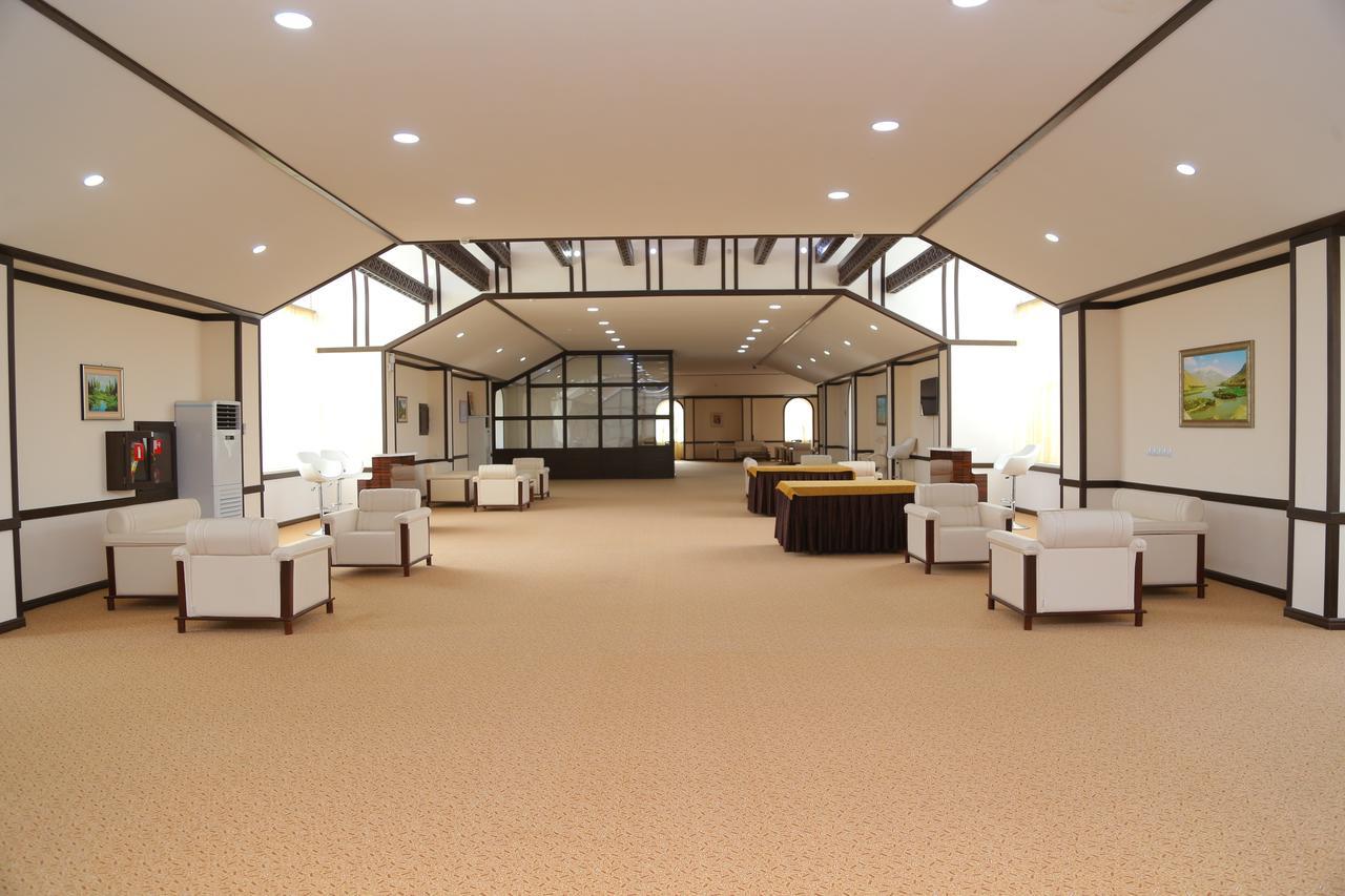 Sipehr Hotel Chkalovsk Bagian luar foto
